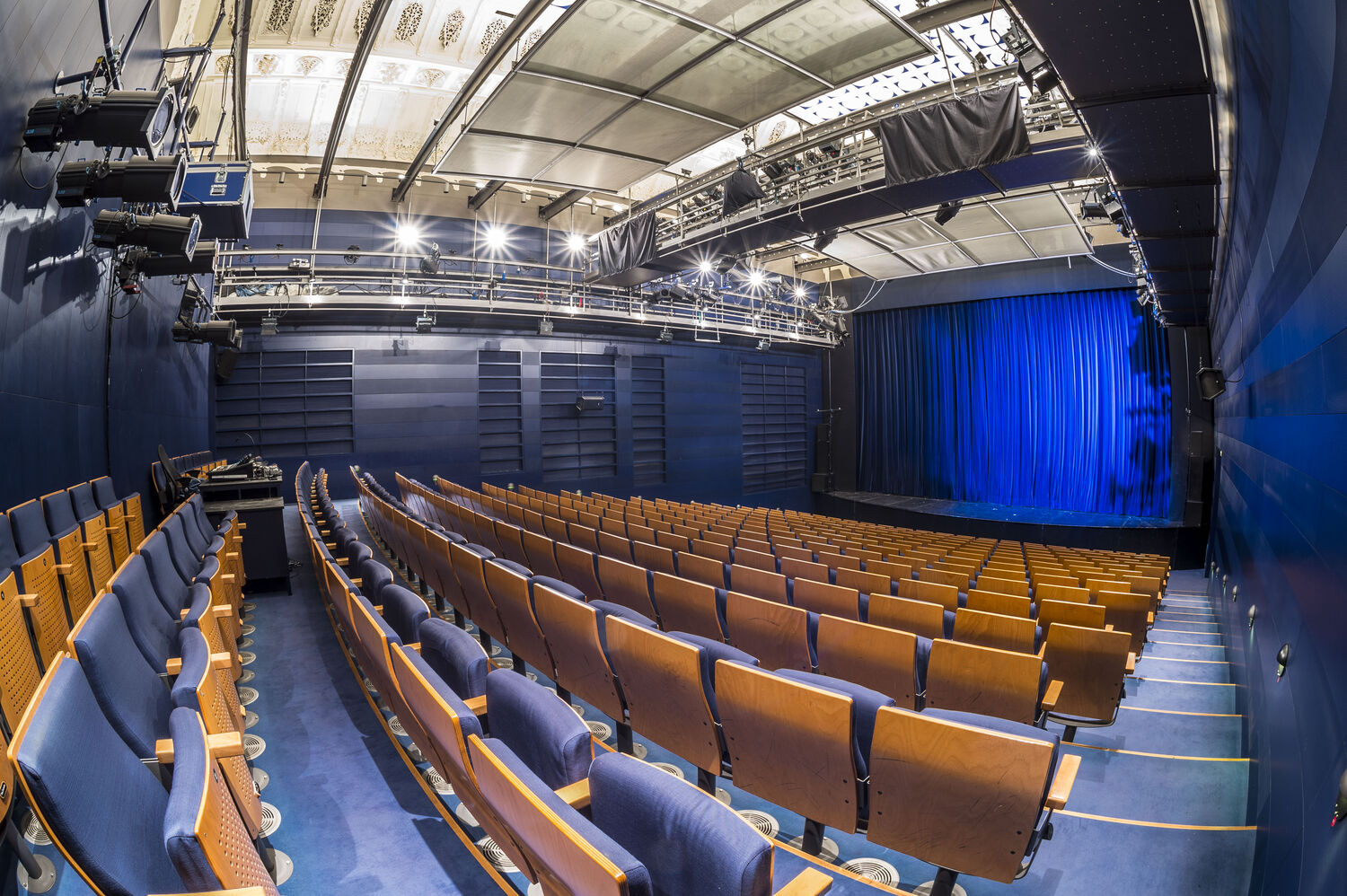 Theater Lübeck – Bild 1