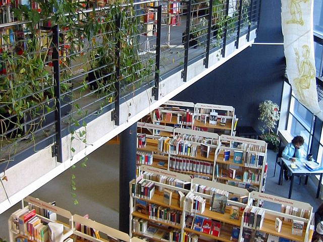 Schul- und Stadtteilbibliothek Heißen – Bild 3