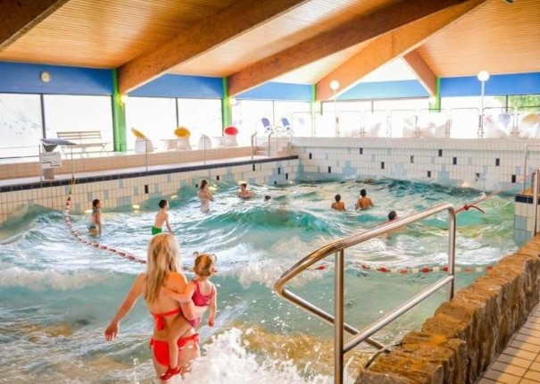 Salztal Paradies Erlebnisbad - Sauna - Eislaufhalle – Bild 6