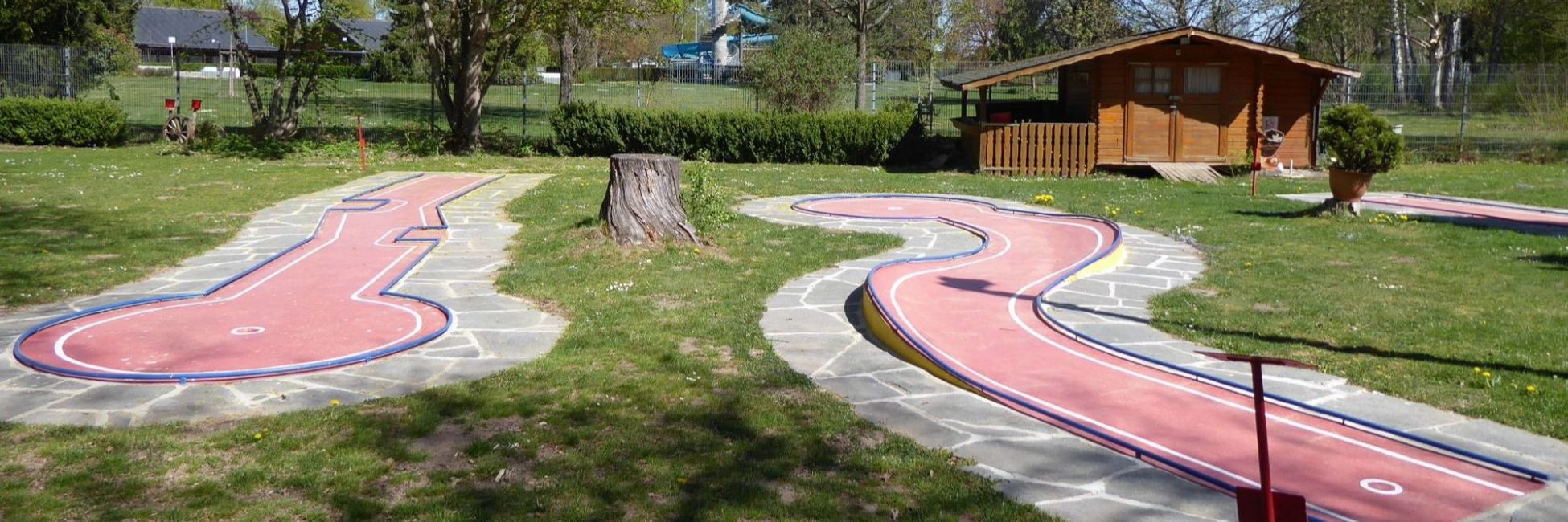 Minigolf im Schlosspark – Bild 1