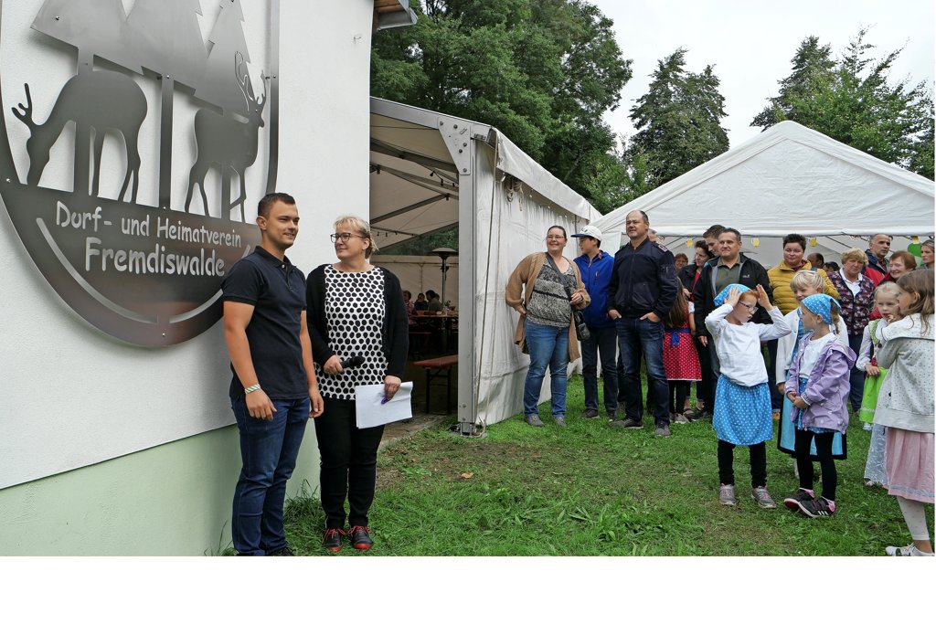 Dorfplatz Fremdiswalde – Bild 1