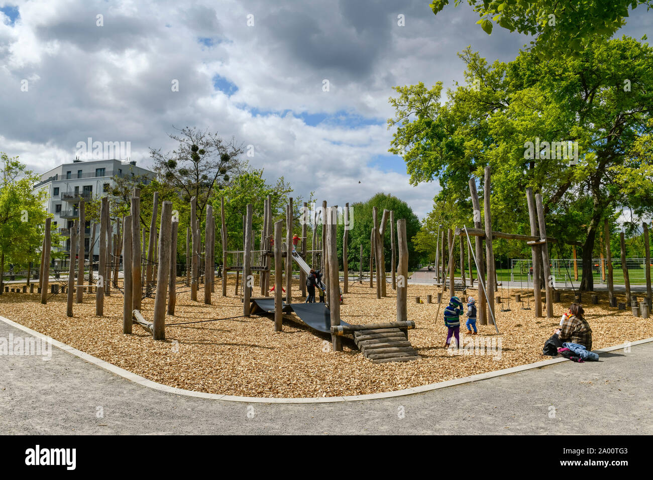 Spielplatz – Bild 2