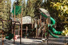 Elizabeth Rummel School Playground – Bild 1