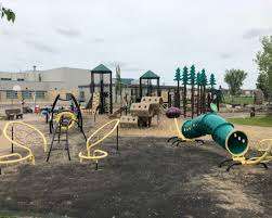 Elizabeth Rummel School Playground – Bild 2