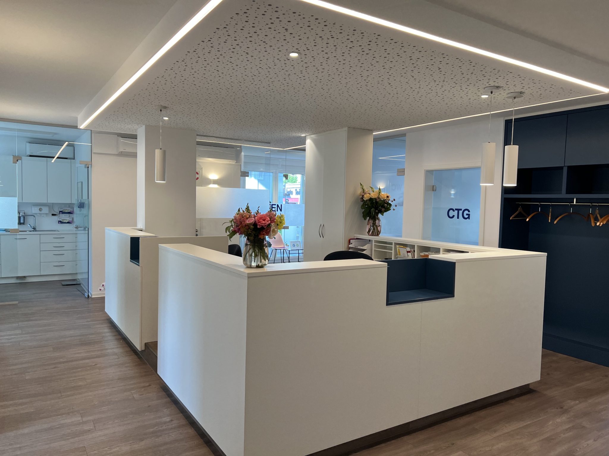 Frauen- und Familienzentrum – Bild 1