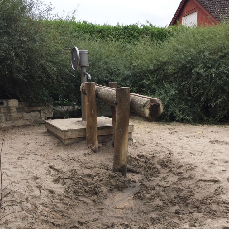 Spielplatz – Bild 6