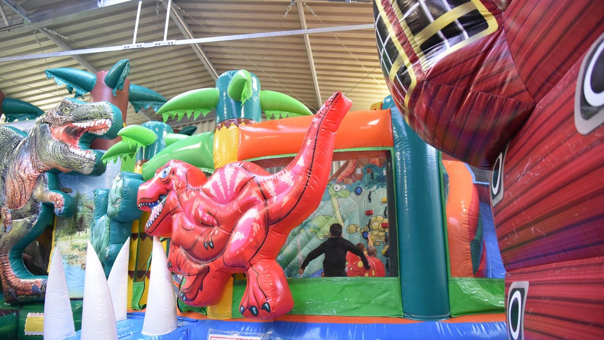 Eisenberger Eventhalle – Bild 1