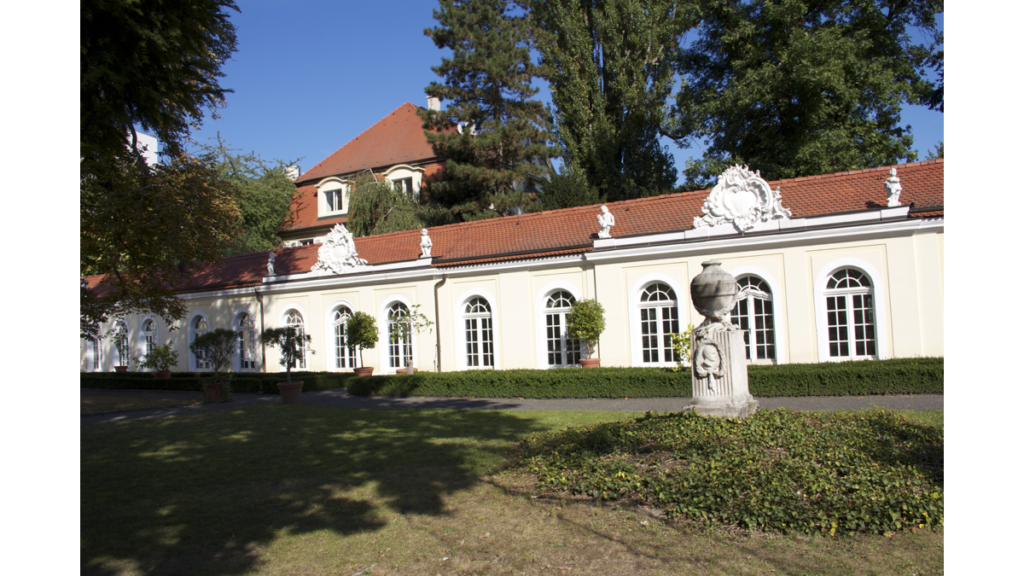 Vorplatz Poetenweg Gohliser Schlösschen – Bild 5