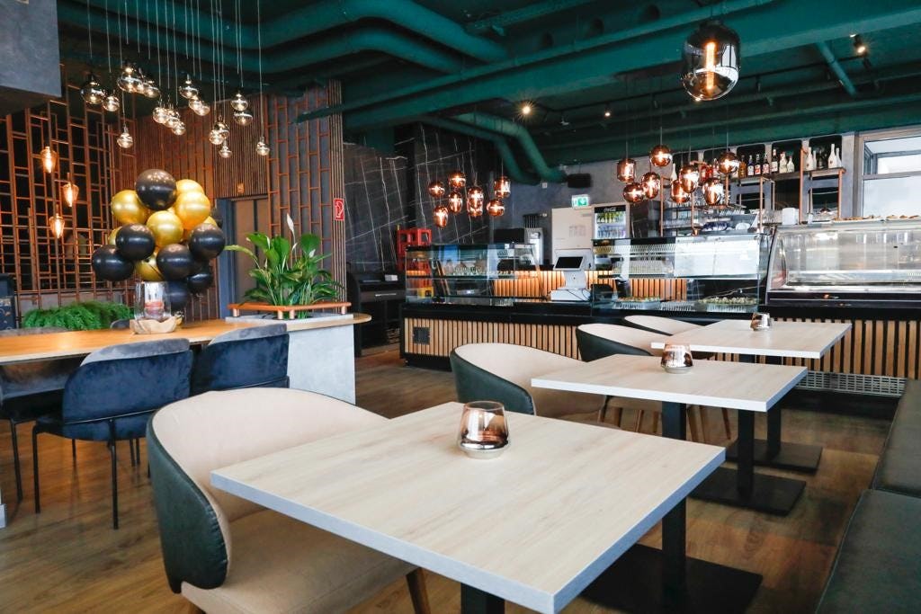 CAFÉ & MORE Am Marktplatz – Bild 1