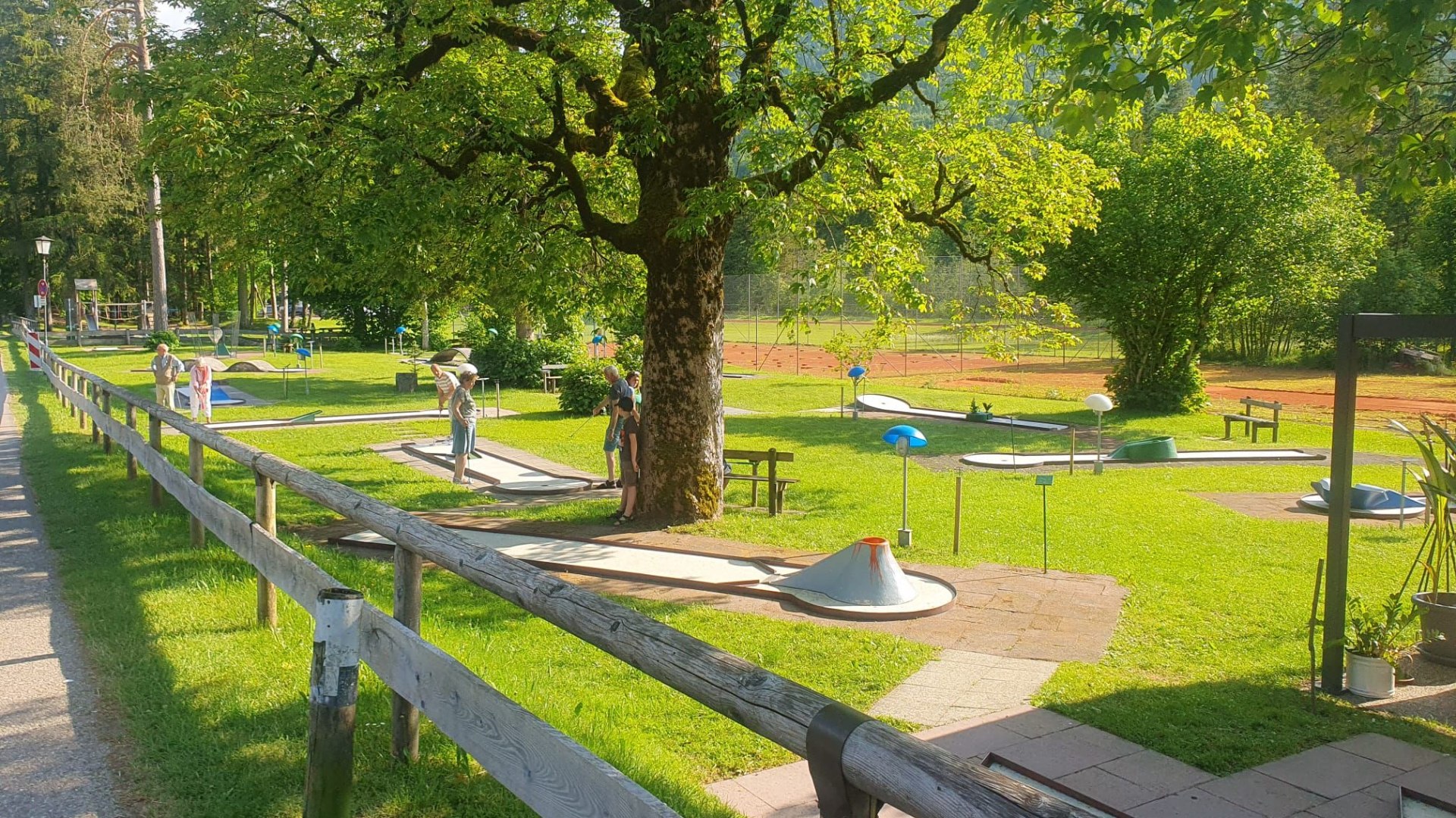 Minigolfanlage & Biergarten – Bild 4
