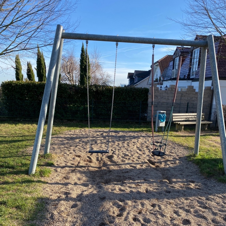 Spielplatz – Bild 3