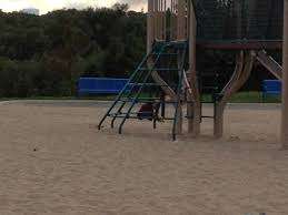 Armstrong Family Park – Bild 5