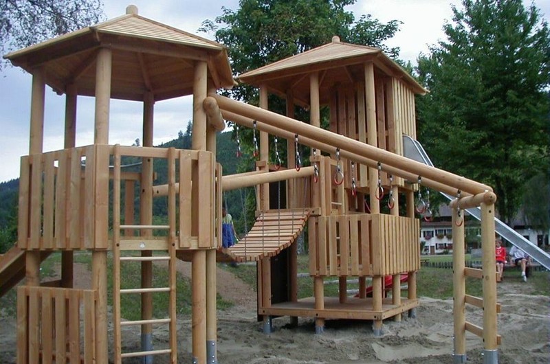 Kinderspielplatz Grasmücke – Bild 1