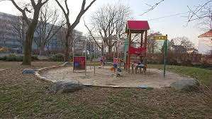 Spielplatz am Langedelwehr – Bild 2