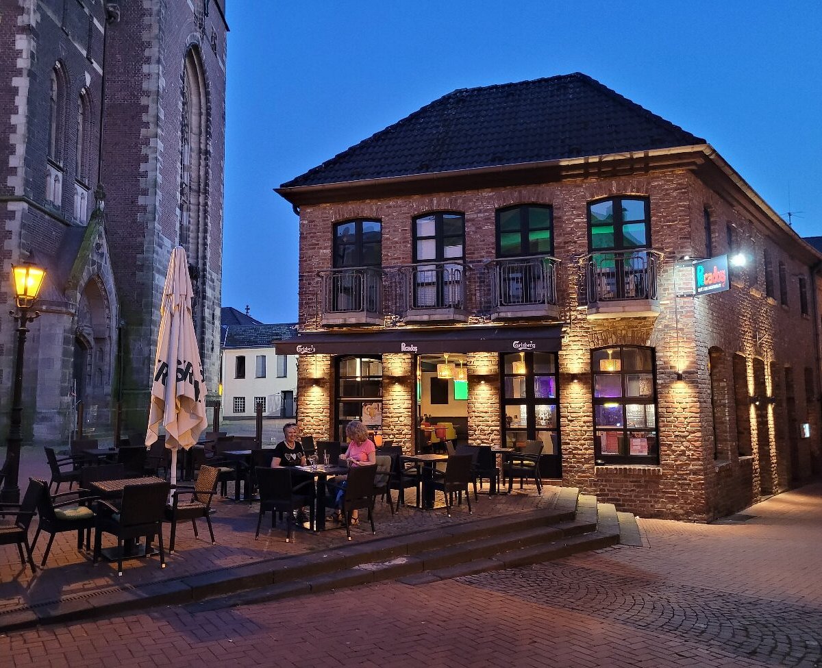 Pecados Café Bar Restaurant – Bild 3