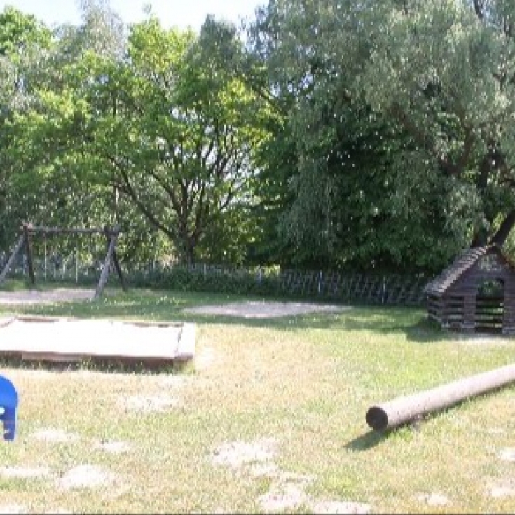 Spielplatz Cheruskerweg – Bild 1