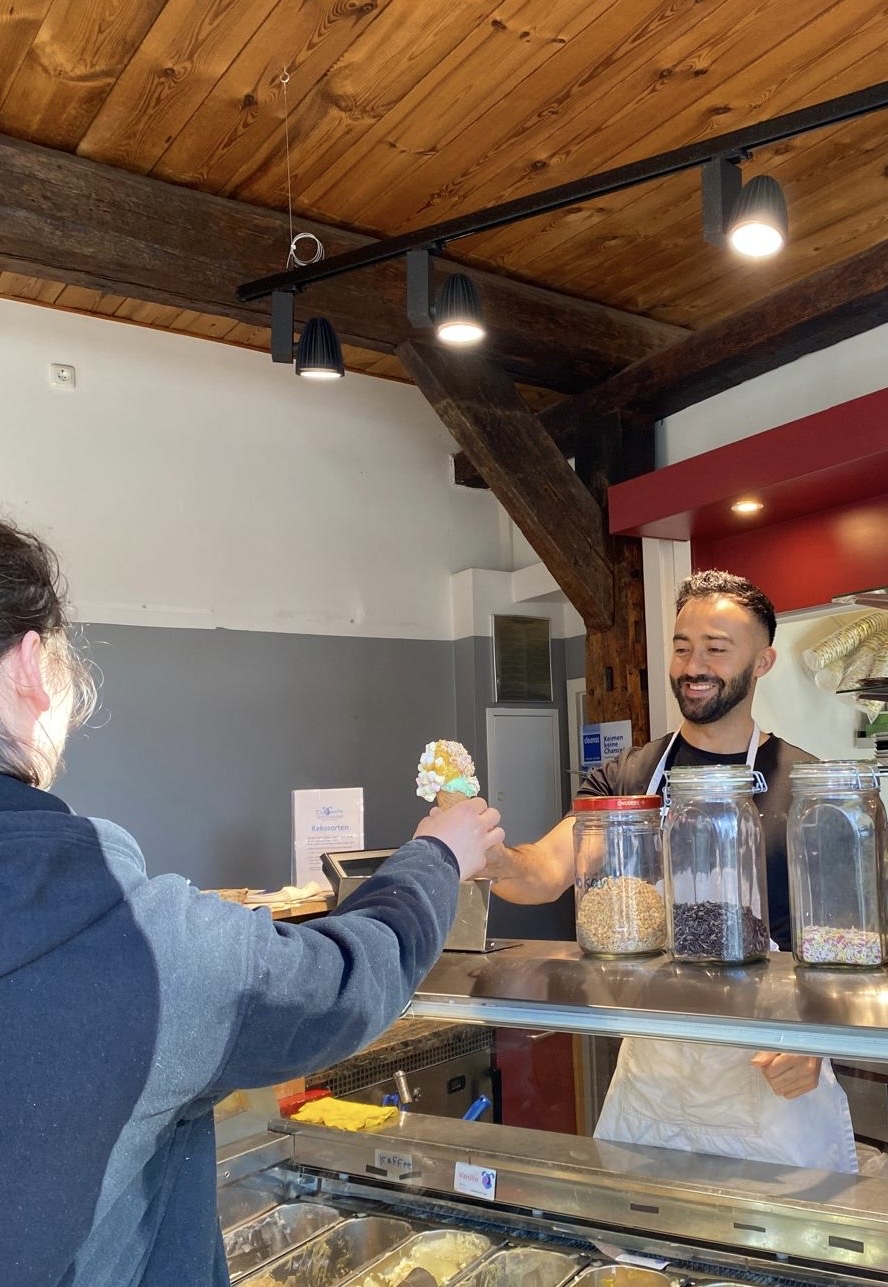 Junge Die Bäckerei. – Bild 4