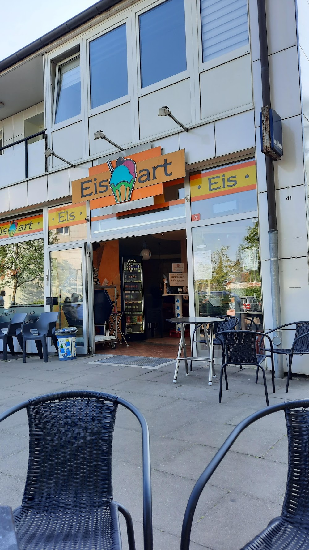 Junge Die Bäckerei. – Bild 5