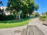 Place De Jeux Des Quatres Sapins – Bild 6