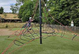 Place de jeux des Neyres – Bild 6