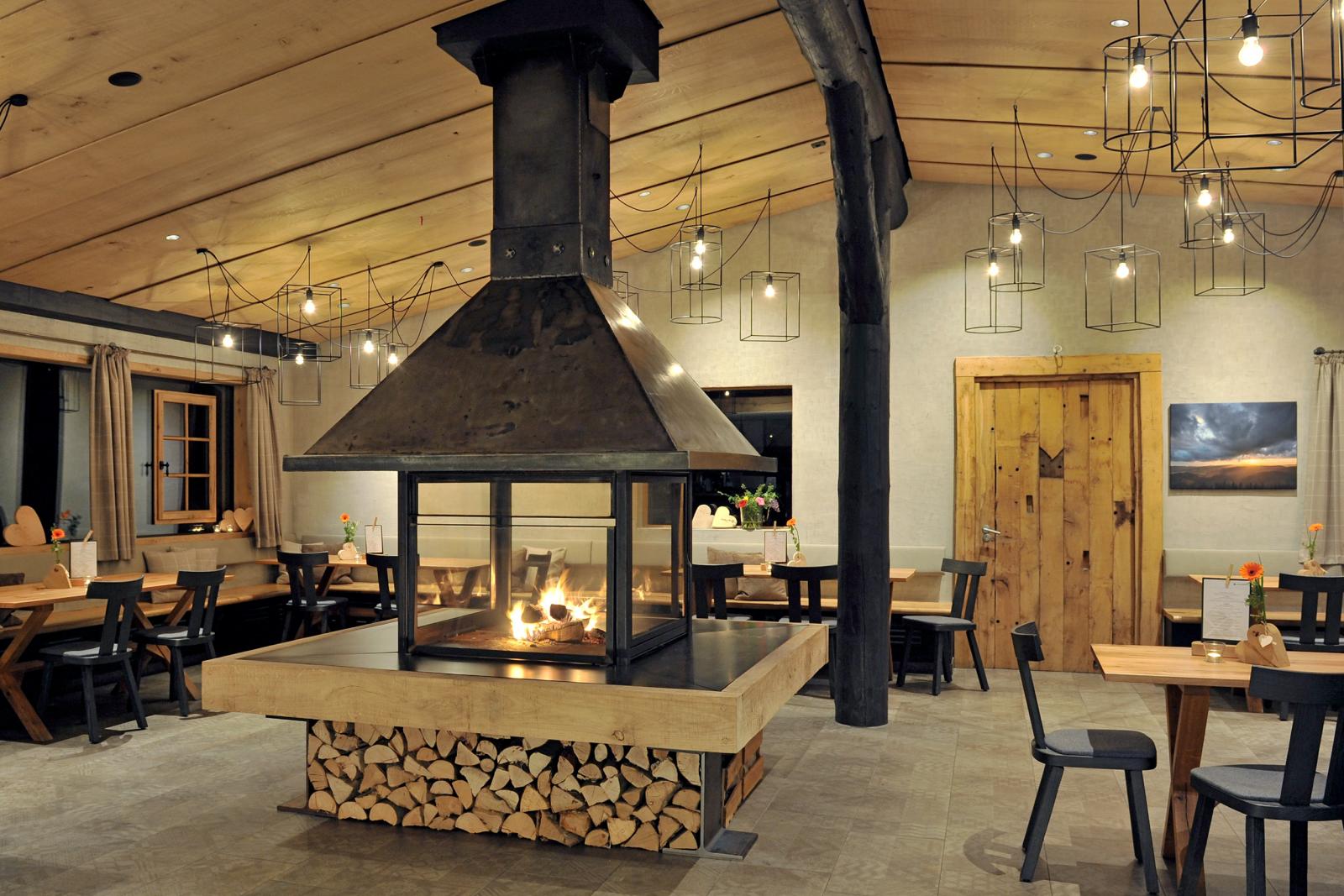 Bergdorf LiebesGrün - Handweiserhütte oHG – Bild 3