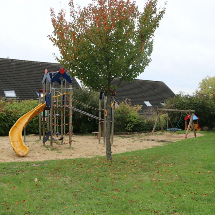 Spielplatz Waldmeisterweg – Bild 2