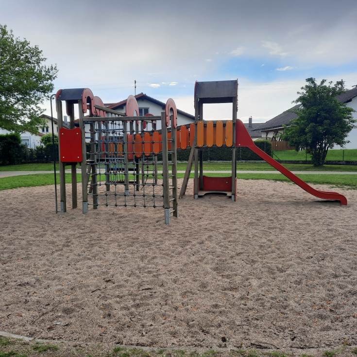 Spielplatz Waldstrasse – Bild 1