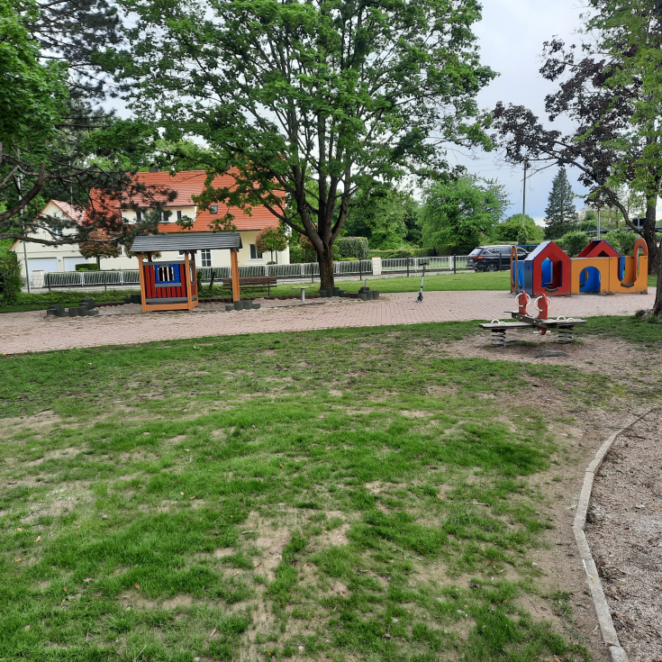 Spielplatz Waldstrasse – Bild 3
