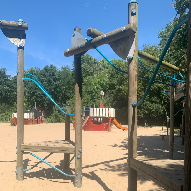 Spielplatz – Bild 2