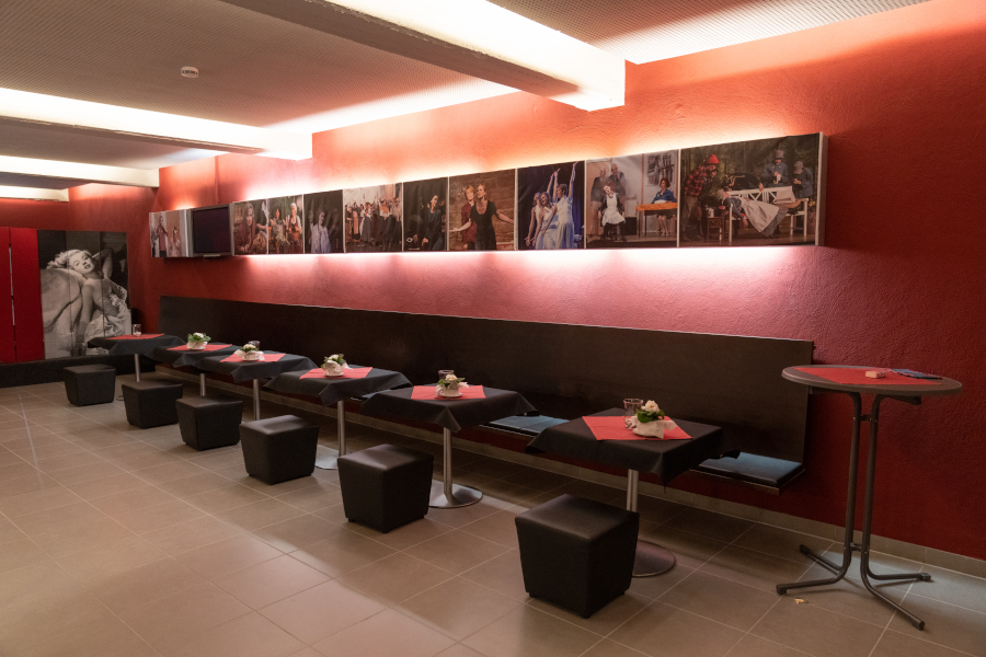 Holzwurm-Theater im a2 – Bild 2