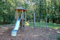 Spielplatz – Bild 6