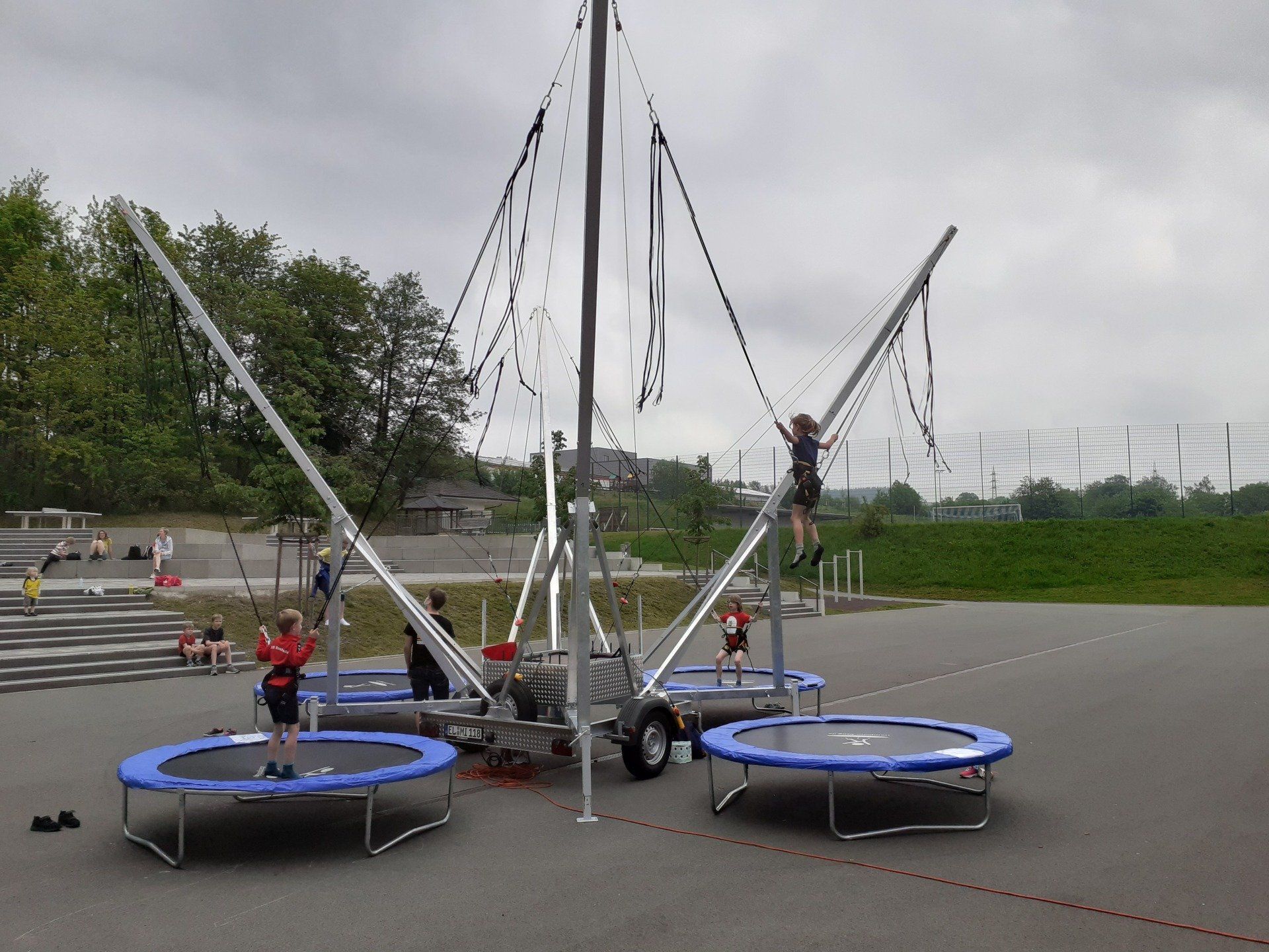 Bungee Trampolin – Bild 2