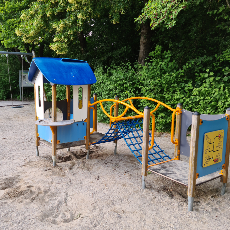 Bolzplatz – Bild 3