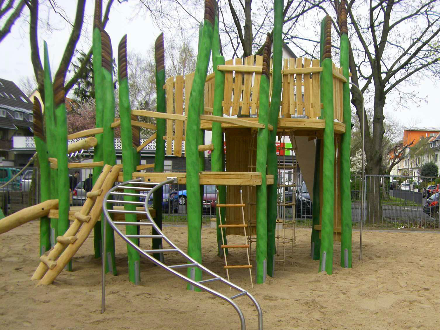 Spielplatz – Bild 2