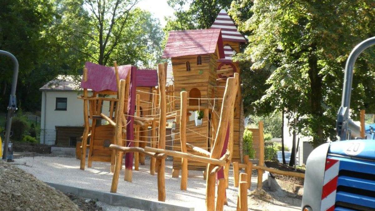 Spielplatz am Schloss – Bild 5