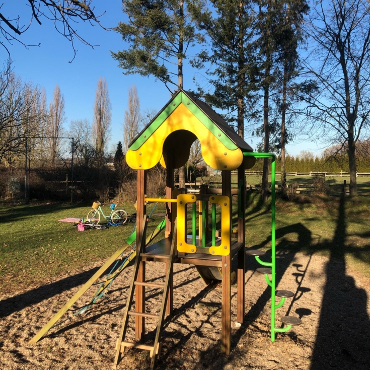 Spielplatz Weiherhofstraße – Bild 1