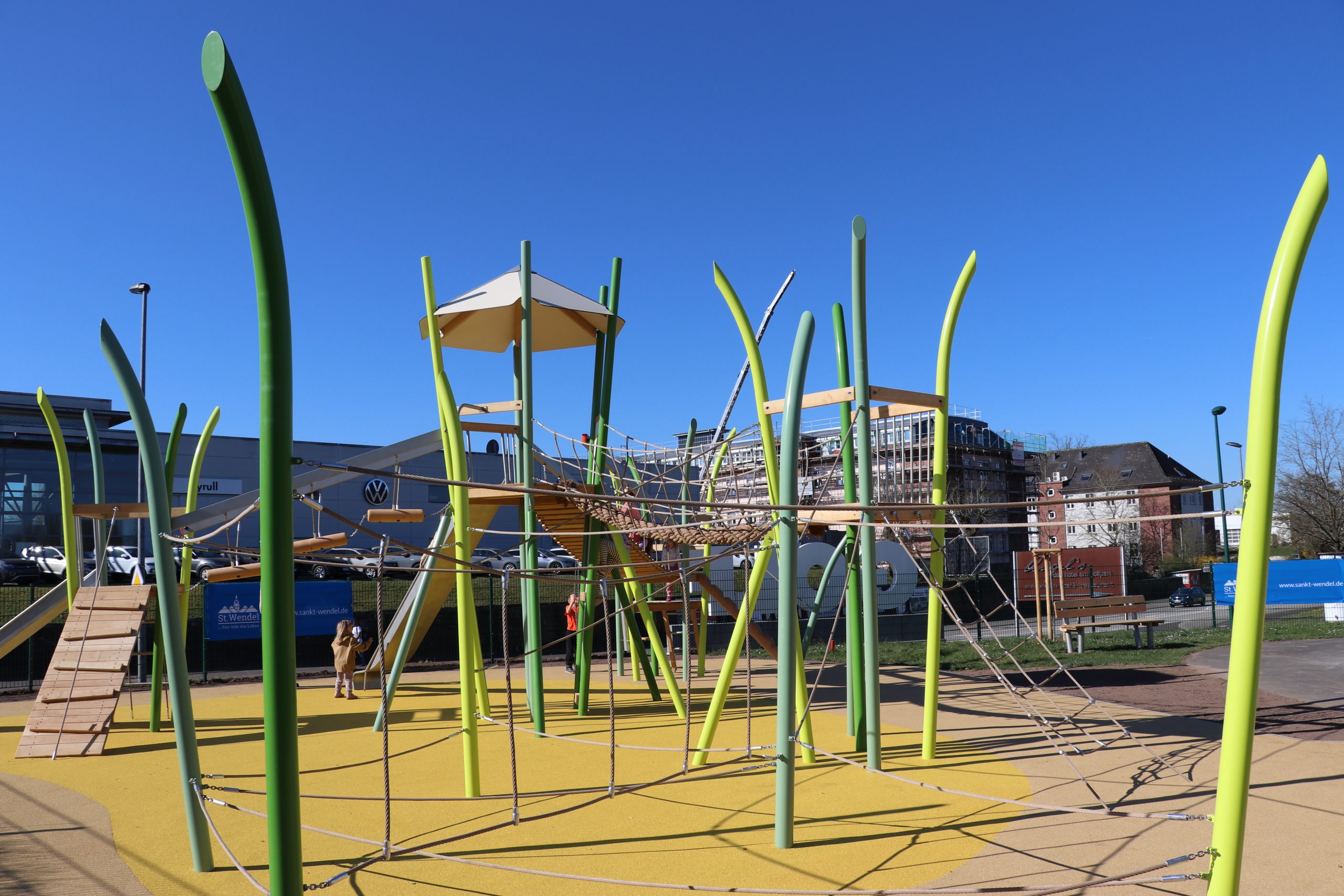 Mehrgenerationenplatz – Bild 1