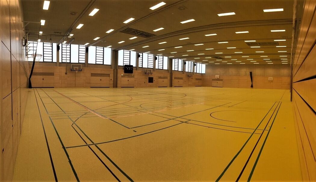 Sportverein Erlstätt Turnhalle – Bild 1