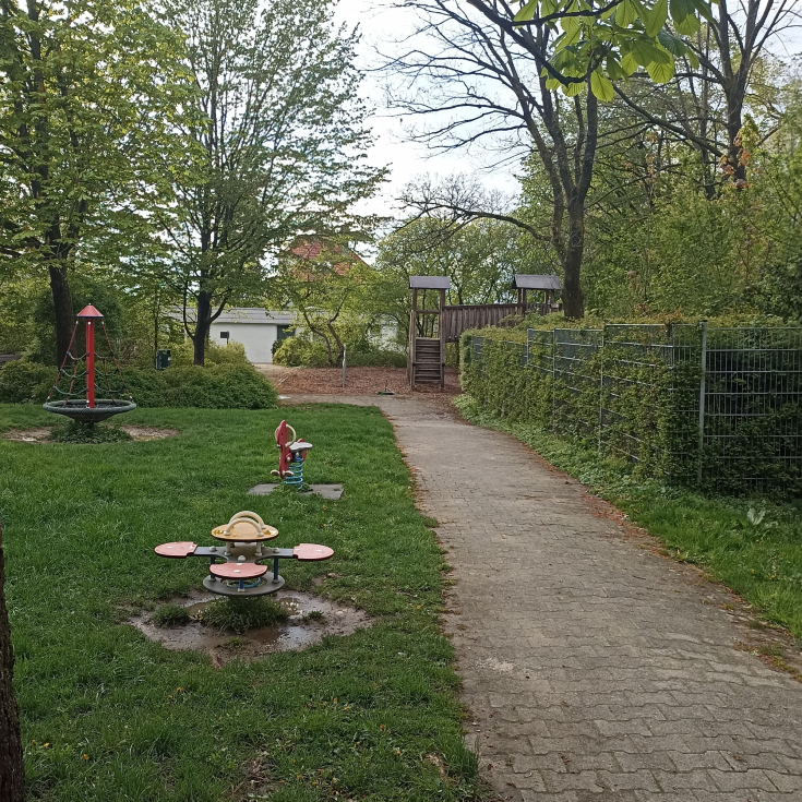 Spielplatz Brucknerstraße – Bild 4