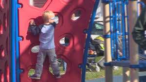 Kiwanis North End Play Park – Bild 6