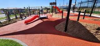 Brookdale Street (Manse St.) Playground – Bild 2