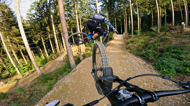 Ball & Bike (Heckersberg Park) – Bild 3