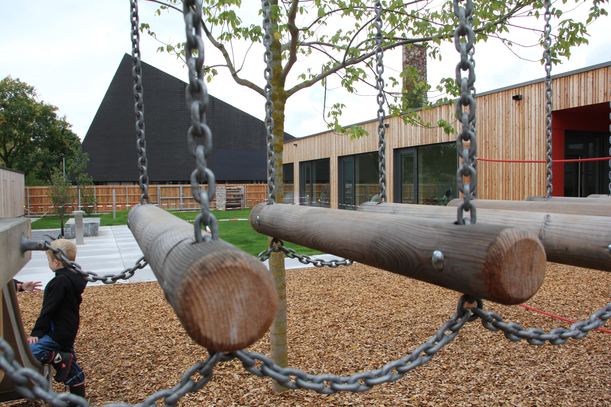 Kinderspielplatz – Bild 1