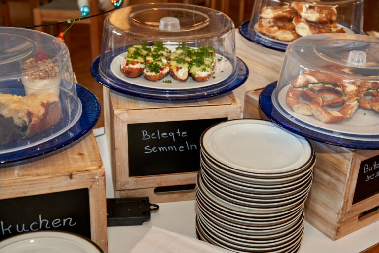 Café Miteinand (SichtBar im Oberland gGmbH) – Bild 3