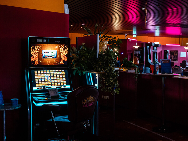 Mega Fun Spielhalle Alsdorf – Bild 1