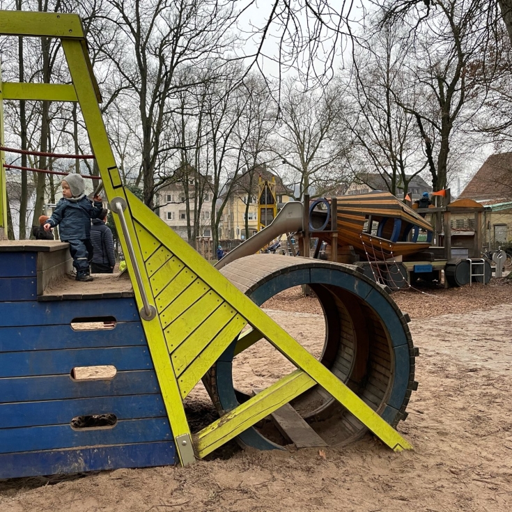 Baustellenspielplatz – Bild 1