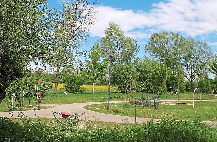 Bewegungspark/Mehrgenerationenpark – Bild 3