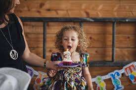 Party at The Barn- must purchase tickets in advance – Bild 4