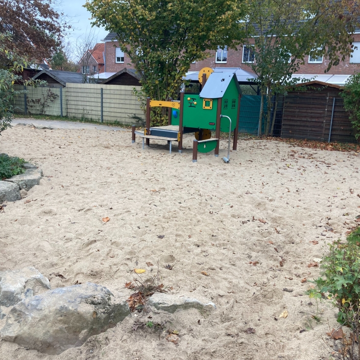 Spielplatz – Bild 3