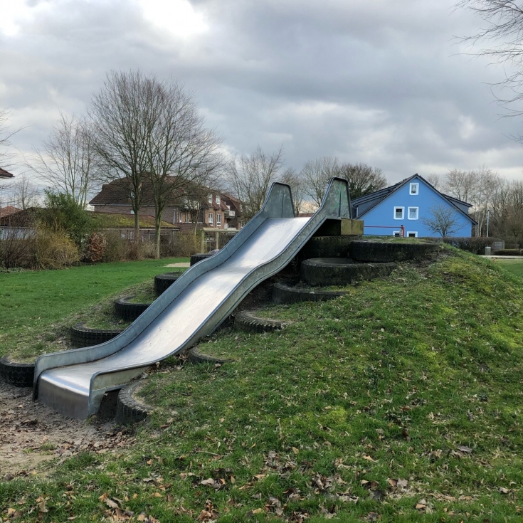 Spielplatz – Bild 2